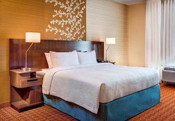 Fairfield & By Marriott Downtown Hotel 3*