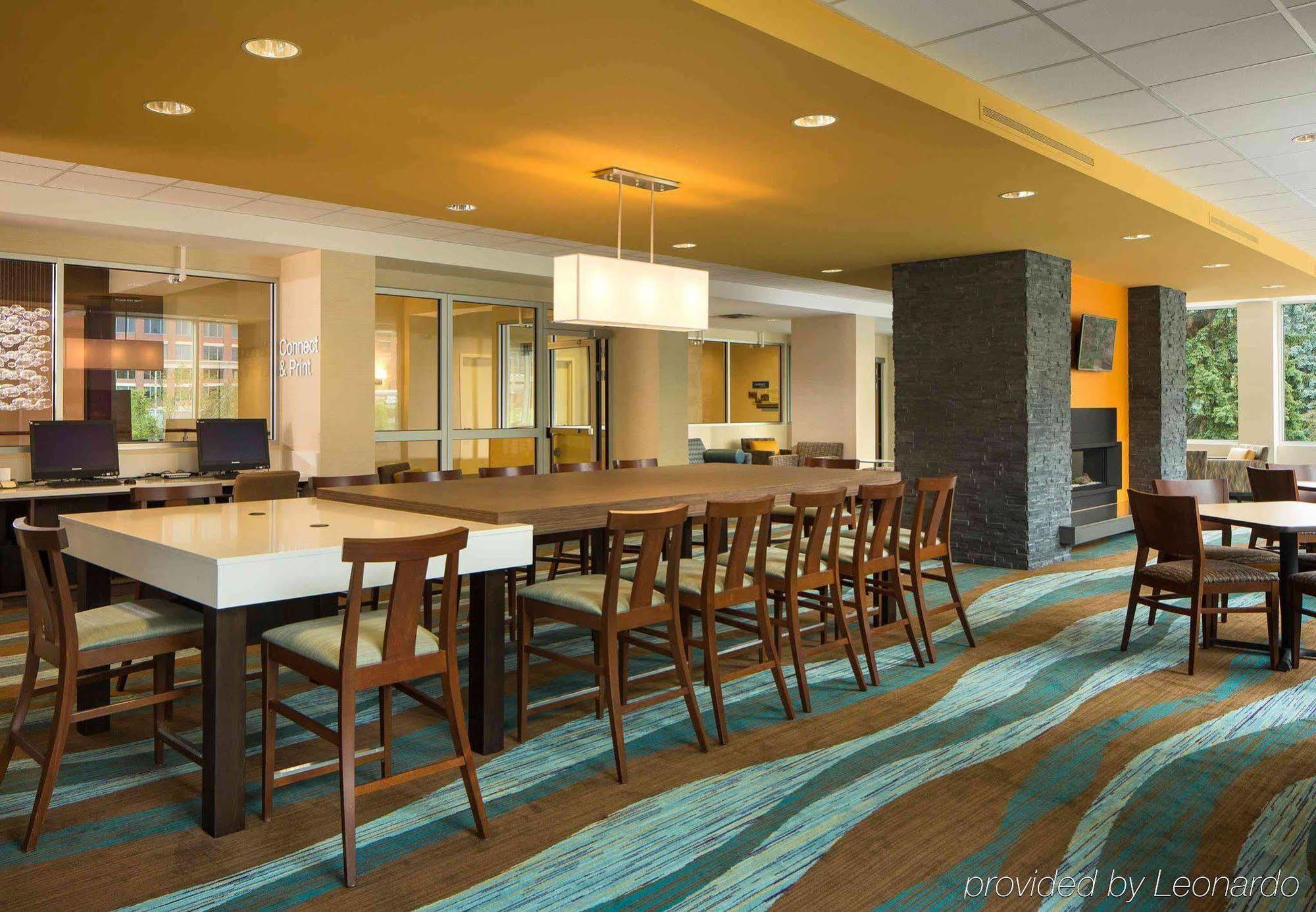 Fairfield & By Marriott Downtown Hotel